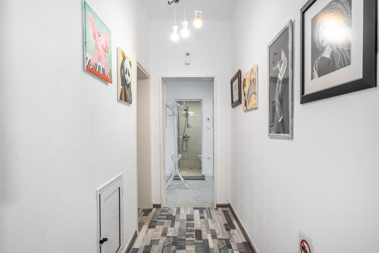 Jazz & Wine - Luxury Apartment By The Sea & Parking & Hbo & Netflix Varna Exterior foto