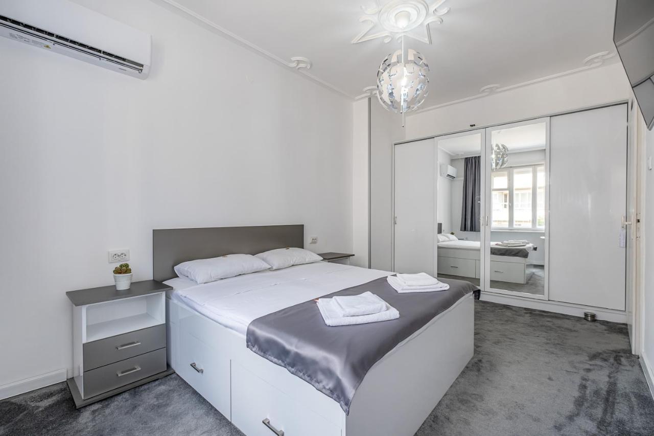 Jazz & Wine - Luxury Apartment By The Sea & Parking & Hbo & Netflix Varna Exterior foto
